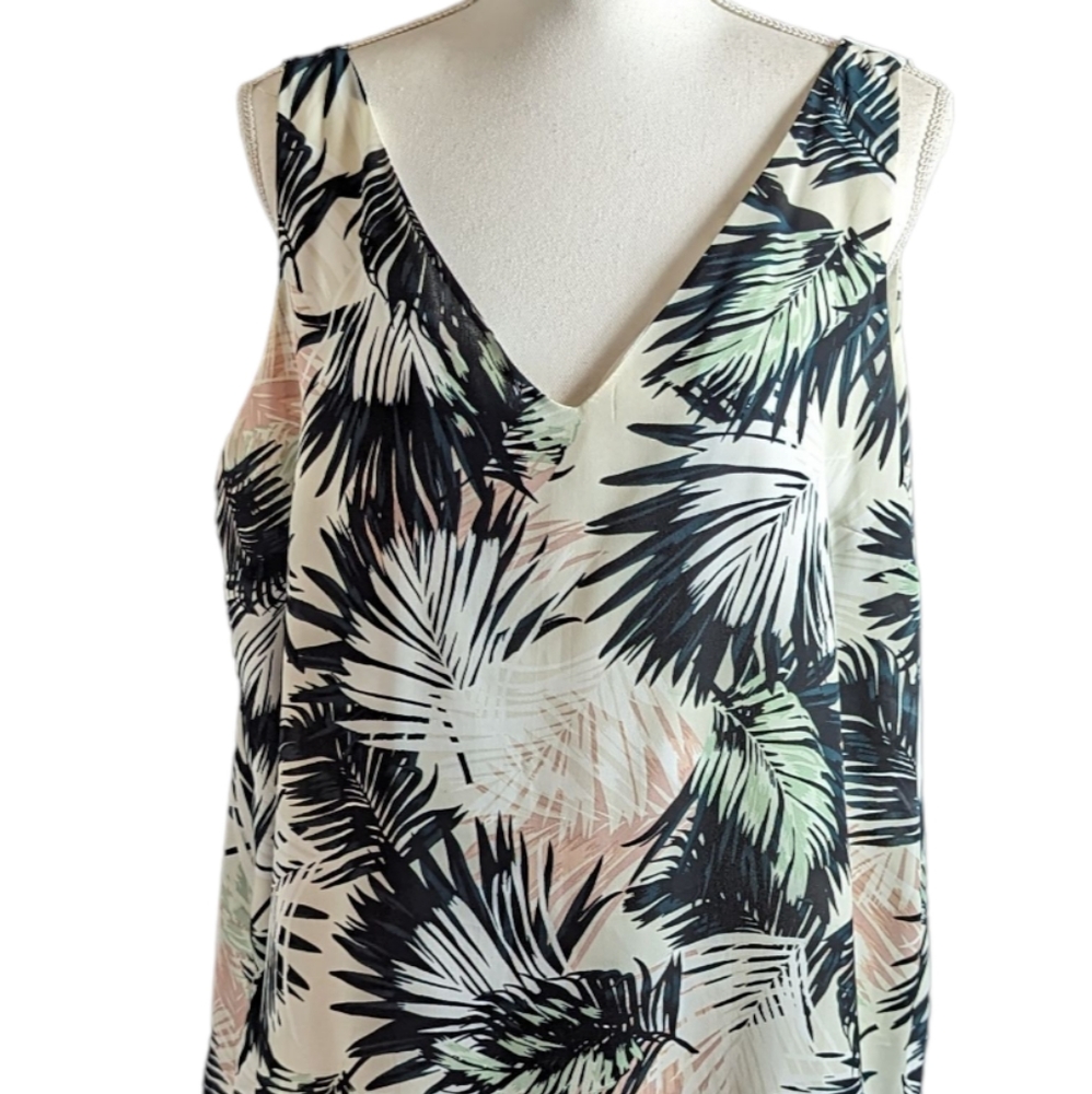 Roz & Ali Sleeveless Top
